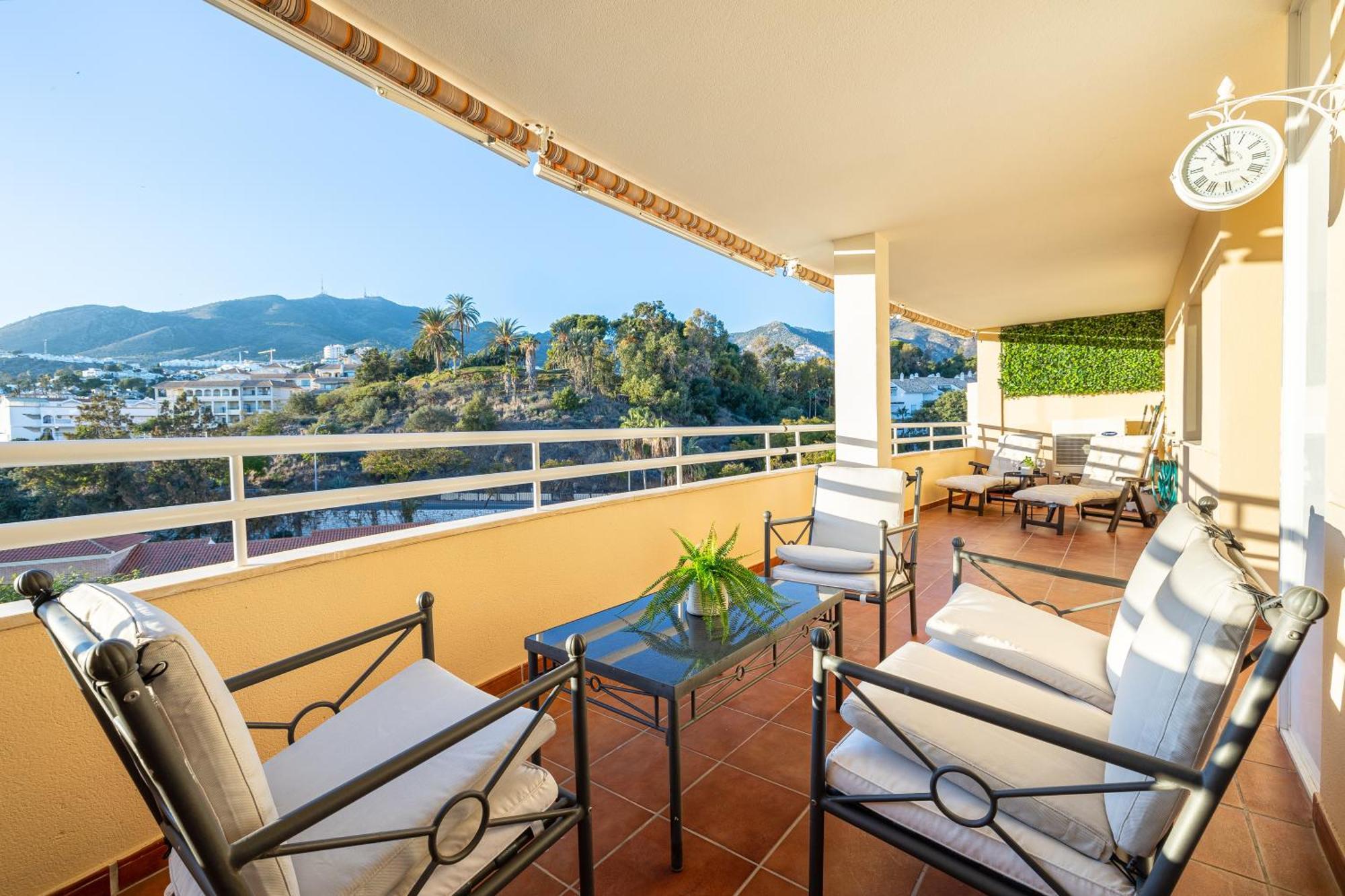 Holidays2Nueva Torrequebrada 2 Bedrooms And 2 Bathrooms, Terrace, Community Pool And Garage Benalmadena Exterior photo